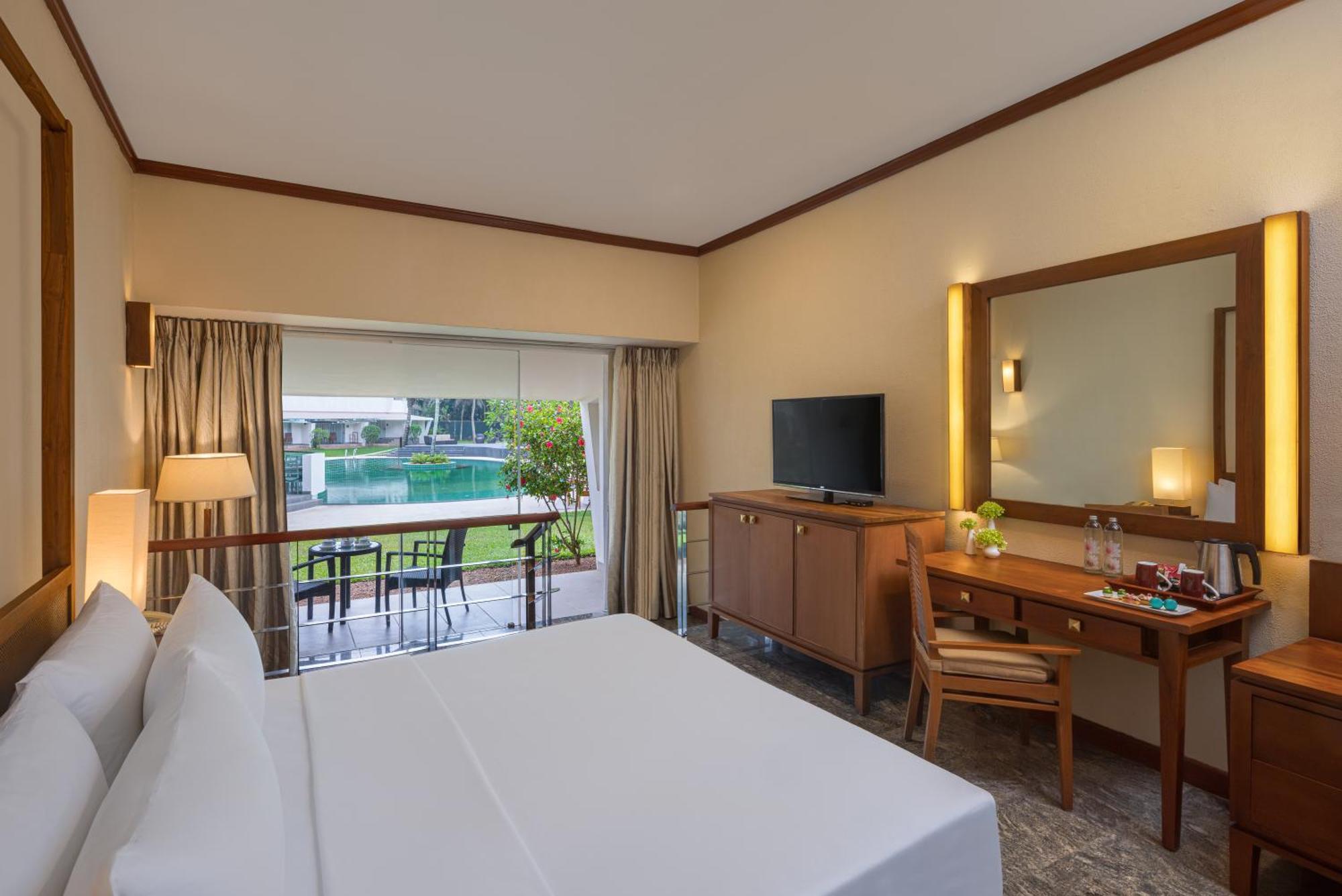 Occidental Eden Beruwala Hotel เบนโตตา ภายนอก รูปภาพ